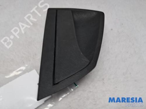 rear-left-exterior-door-handle-alfa-romeo-giulietta-940_-2010-2011-2012-2013-2014-2015-2016-2017-2018-2019-2020-31405697 main image
