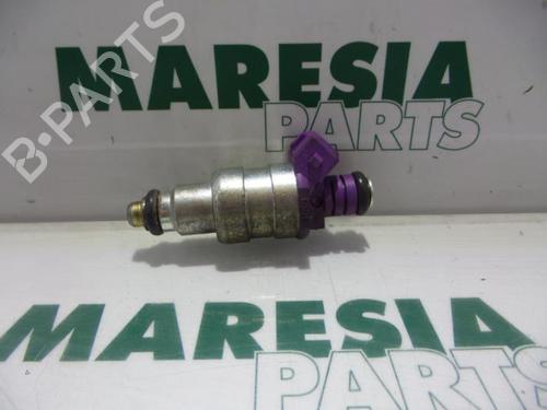 Used Injector RENAULT CLIO II (BB_, CB_) 1.2 (BB0A, BB0F, BB10, BB1K, BB28, BB2D, BB2H, CB0A,... (58 hp) 31530625
