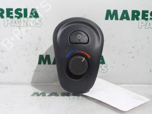 Used Climate control RENAULT ESPACE III (JE0_) 2.2 12V TD (JE0E, JE0H, JE0P) (113 hp) 31485737