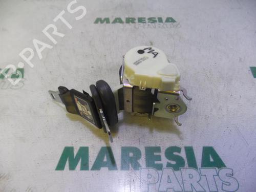 rear-center-seatbelt-renault-clio-iii-br01-cr01-2005-2006-2007-2008-2009-2010-2011-2012-2013-2014-31456462 main image