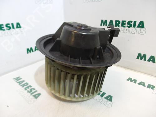 Used Heater blower motor FIAT BRAVO I (182_) 1.2 16V 80 (82 hp) 31449086