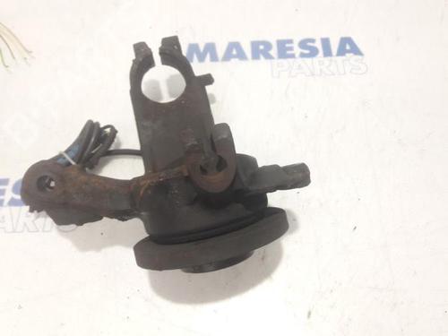 Used Left front steering knuckle PEUGEOT 207 (WA_, WC_) 1.6 16V Turbo (150 hp) 31524217