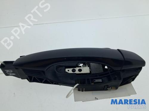 Used Rear right exterior door handle Rear right exterior door handle 38489232 38489232