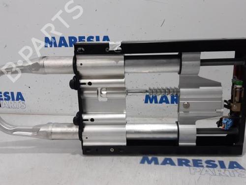 Used Electronic module PEUGEOT 307 CC (3B) 2.0 16V (140 hp) 31513807