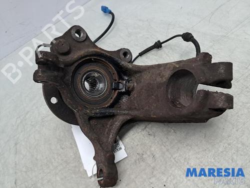 Used Right front steering knuckle CITROËN C3 II (SC_) 1.6 VTi 120 (120 hp) 32351580