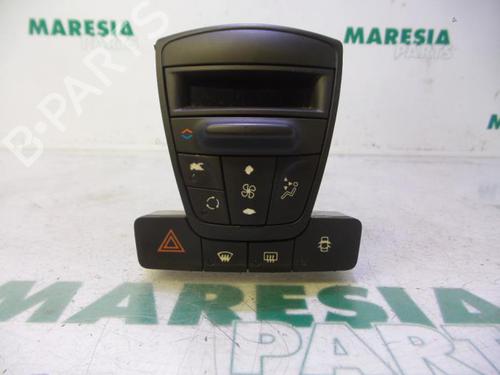 Used Climate control RENAULT LAGUNA III Grandtour (KT0/1) 1.5 dCi (KT0A, KT0R, KT02) (110 hp) 31395128