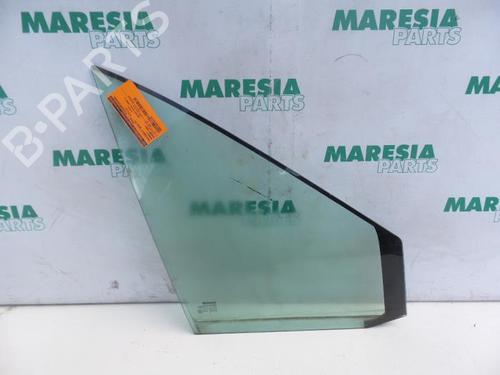 front-right-quarter-glass-renault-scenic-ii-jm01_-2003-2004-2005-2006-2007-2008-2009-2010-31412253 main image