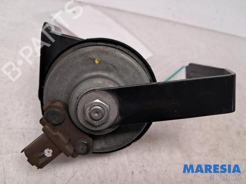Horn RENAULT MEGANE IV Grandtour (K9A/M/N_) 1.3 TCe 115 (K9N9) | BP31445551E13