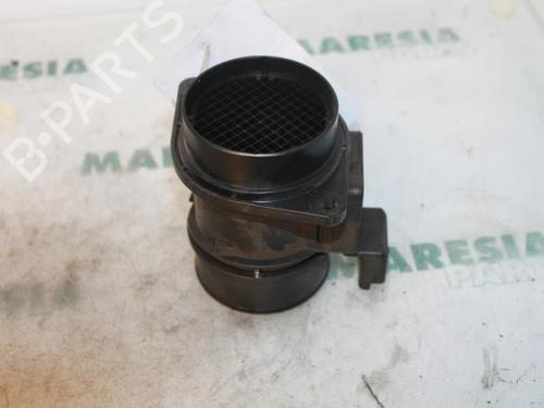 Used Mass air flow sensor RENAULT GRAND SCÉNIC II (JM0/1_) 1.5 dCi (JM02, JM13) (101 hp) 31437910