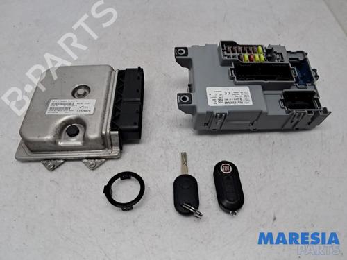 Used Engine control unit (ECU) FIAT PANDA (312_, 319_) 0.9 (312PXG1A) (86 hp) 31507805