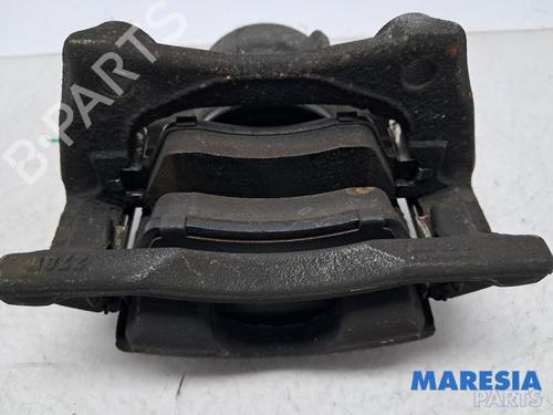 Used Right front brake caliper RENAULT CLIO IV Grandtour (KH_) 0.9 TCe 90 (90 hp) 31530481