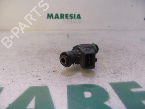 Injector PEUGEOT 206 Hatchback (2A/C) 1.4 i | BP31484837M100