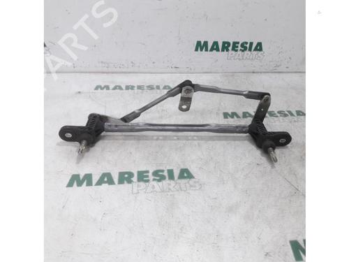 Used Front wipers mechanism FIAT 500 (312_) 1.2 (312AXA1A) (69 hp) 31533408
