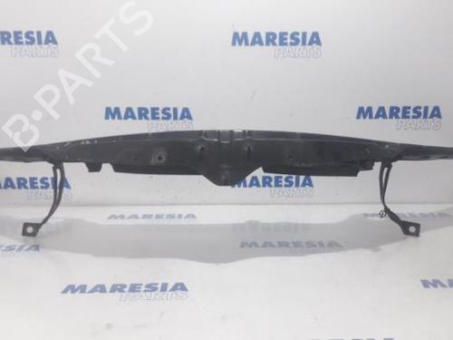 Used Hood lock ALFA ROMEO 159 Sportwagon (939_) 2.4 JTDM (939BXD1B, 939BXD12) (200 hp) 31517103