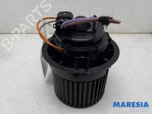 Used Heater blower motor RENAULT CLIO IV Grandtour (KH_) 0.9 TCe 90 (90 hp) 31465024