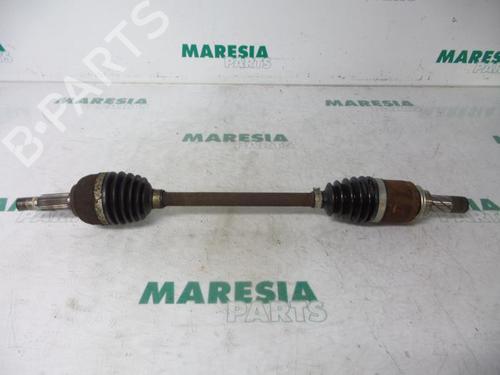Used Left front driveshaft RENAULT CLIO III (BR0/1, CR0/1) 1.2 16V (BR02, BR0J, BR11, CR02, CR0J, CR11) (75 hp) 31527705