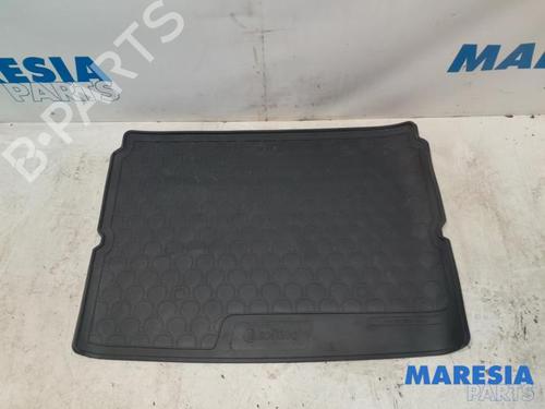 Bagagerumsgulv PEUGEOT 2008 II (UD_, US_, UY_, UJ_, UR_, UC_) e-2008 (UKZKXZ) (136 hp) 31534244