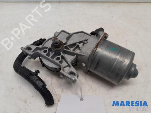 Used Front wiper motor Front wiper motor FIAT 500 (312_) 0.9 (312AXG1A, 312.AXG11) (86 hp) 31519149 31519149
