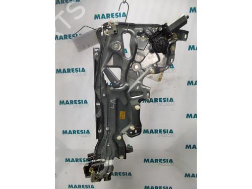 rear-left-window-mechanism-renault-laguna-i-b56_-556_-1993-1994-1995-1996-1997-1998-1999-2000-2001-2002-31489504 main image