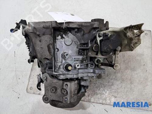 Gearbox PEUGEOT 208 I (CA_, CC_) 1.6 HDi | BP32197235M3