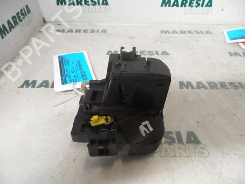 electronic-module-renault-scenic-i-mpv-ja01_-fa0_-1999-2000-2001-2002-2003-2004-2005-2006-2007-2008-2009-2010-31529883 main image