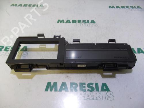 Used Instrument cluster RENAULT SCÉNIC III (JZ0/1_) 1.4 16V (JZ0F, JZ1V) (131 hp) 31490850