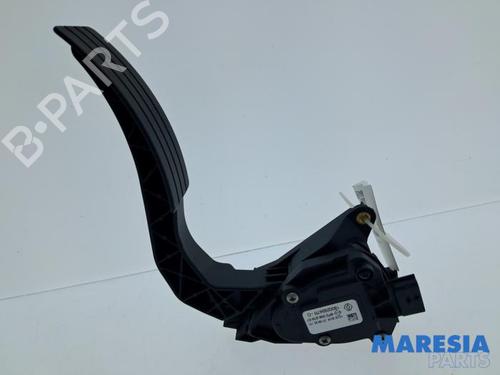 Used Pedal Pedal 39150095 39150095