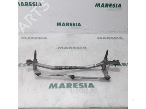 Used Front wipers mechanism CITROËN C3 II (SC_) 1.6 HDi (92 hp) 31437849