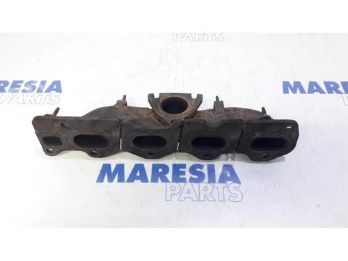 Used Exhaust manifold PEUGEOT EXPERT Van (VF3A_, VF3U_, VF3X_) 2.0 HDi 130 (128 hp) 31529934