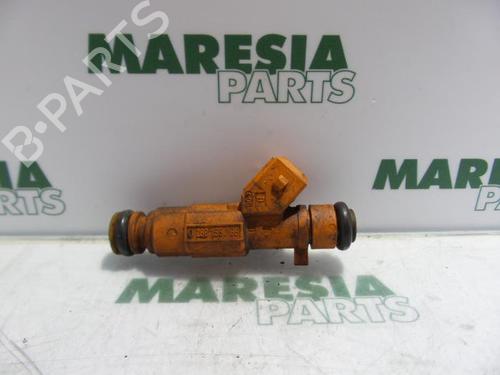 Used Injector ALFA ROMEO 166 (936_) 2.0 T.Spark (936A3A__) (155 hp) 31498416