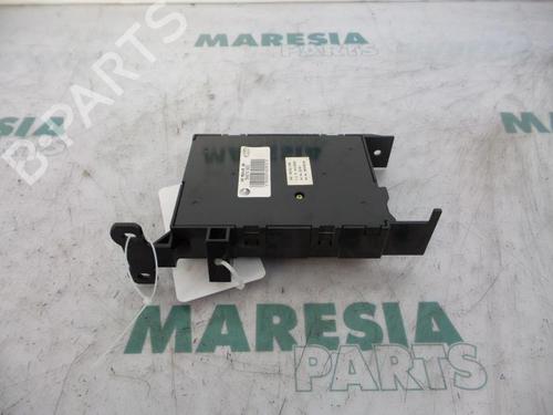 Used Control unit RENAULT ESPACE III (JE0_) 2.0 (139 hp) 31528472