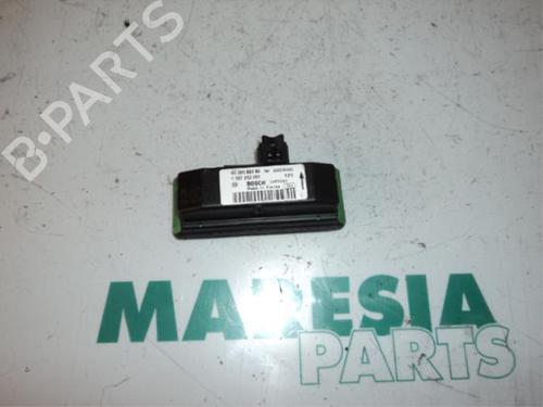 Used Electronic sensor PEUGEOT 206 Hatchback (2A/C) 1.4 i (75 hp) 31401860