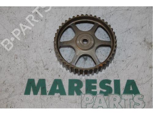 Used Pulley RENAULT MODUS / GRAND MODUS (F/JP0_) 1.2 (JP0C, JP0K, FP0C, FP0K, FP0P, JP0P, JP0T) (75 hp) 31451730