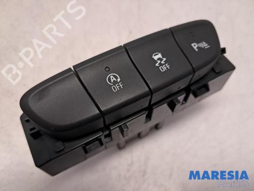 Used Switch OPEL ASTRA K Sports Tourer (B16) 1.2 Turbo (35) (110 hp) 31489198