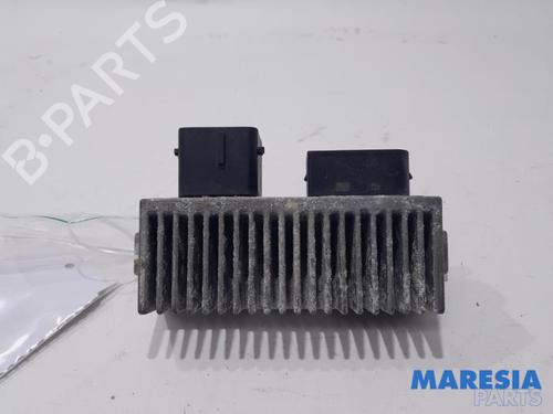 Used Electronic module RENAULT TRAFIC III Van (FG_) 1.6 dCi 95 (FGMJ, FGMR) (95 hp) 31449185