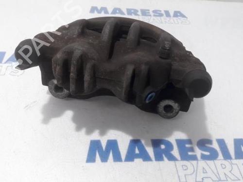 Used Right front brake caliper RENAULT MASTER III Platform/Chassis (EV, HV, UV) 2.3 dCi 135 FWD (EV0N, HV0N, UV0N, EV08, HV08, UV08) (136 hp) 31422849