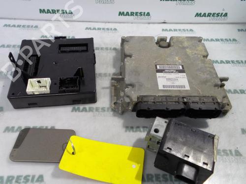 Used Engine control unit (ECU) RENAULT ESPACE IV (JK0/1_) 3.0 dCi (JK0J, JK0V) (177 hp) 31399369