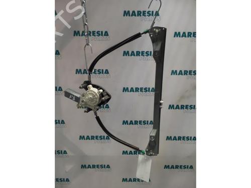 front-right-window-mechanism-renault-clio-ii-bb_-cb_-1998-1999-2000-2001-2002-2003-2004-2005-2006-2007-2008-2009-2010-2011-2012-2013-2014-2015-2016-31397829 main image