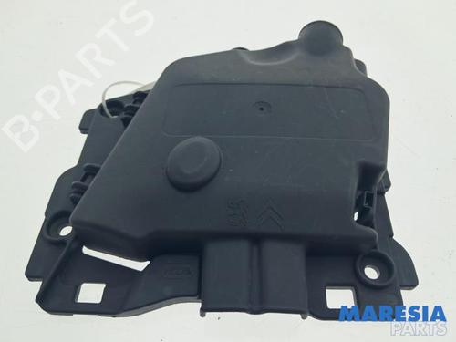 Used Fuse box Fuse box CITROËN C3 II (SC_) 1.2 VTi 82 (82 hp) 34496498 34496498