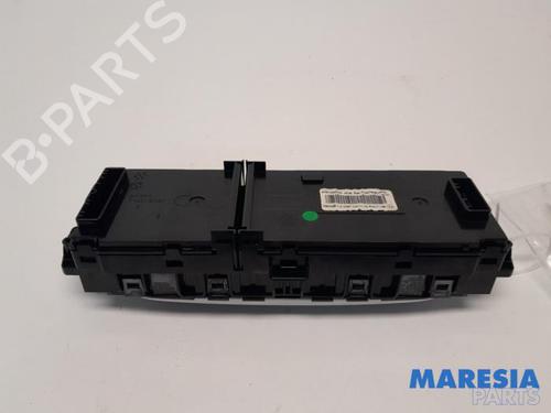 Climate control RENAULT MEGANE III Coupe (DZ0/1_) 2.0 TCe (DZ0K) | BP31466923I5