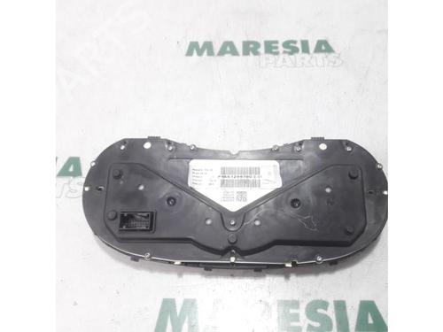 Instrument cluster PEUGEOT 307 CC (3B) 2.0 16V | BP31412075C47