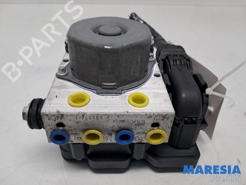 Módulo de ABS RENAULT CLIO IV (BH_) 0.9 TCe 90 (BHNF, BHMA, BHMH, BHJK, BHJR) (90 hp) 31413991