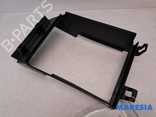 Used Pipe DACIA SANDERO II TCe 90 (B8M1, B8MA, B8AC) (90 hp) 31536048