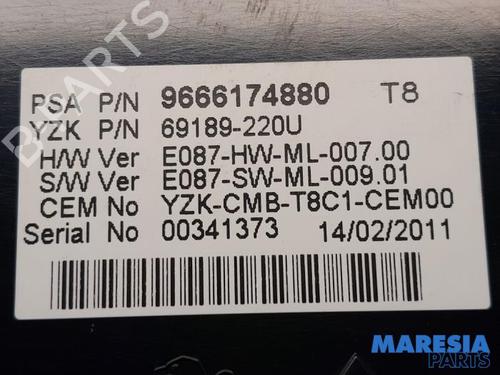 Instrument cluster PEUGEOT 5008 (0U_, 0E_) 1.6 16V | BP31508551C47