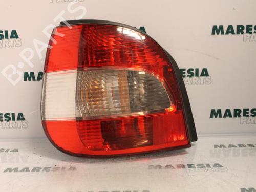 left-taillight-renault-scenic-i-mpv-ja01_-fa0_-1999-2000-2001-2002-2003-2004-2005-2006-2007-2008-2009-2010-31535068 main image