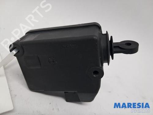 Used Electronic module Electronic module PEUGEOT 206 CC (2D) 1.6 16V (2DNFUF, 2DNFUR) (109 hp) 35820739 35820739