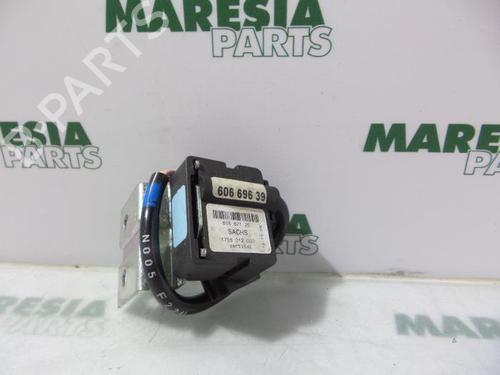 Used Control unit LANCIA THESIS (841_) 2.4 (841AXB1B00) (170 hp) 31489370