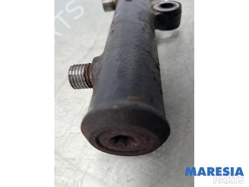 Injection rail CITROËN C6 (TD_) 2.7 HDi | BP31424667M98