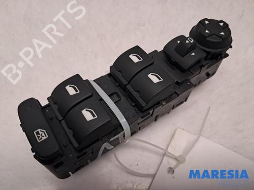 Used Switch OPEL CROSSLAND X / CROSSLAND (P17, P2QO) 1.2 (83 hp) 31472080