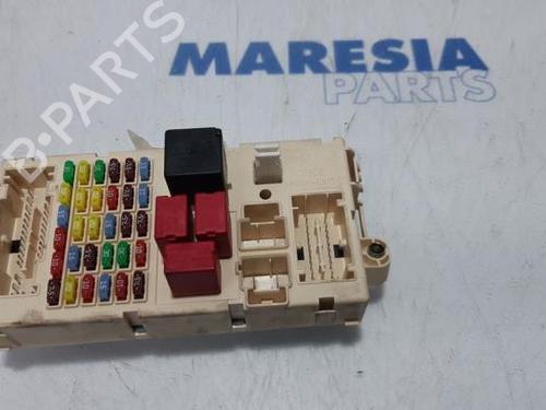 Used Fuse box ALFA ROMEO 159 Sportwagon (939_) 1.9 JTS (939BXA1B) (160 hp) 31492615